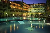 Luna Perola Do Algarve ホテル 4*